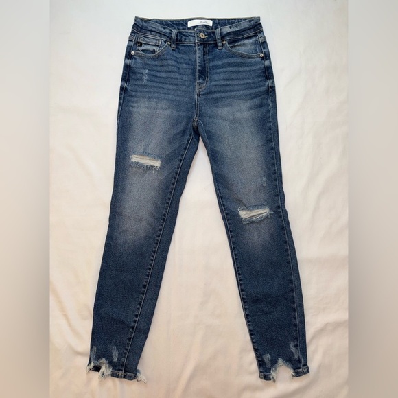 KanCan Size 7/27 Medium Wash Distressed Hi Rise Skinny Jeans KC8572D - Picture 1 of 9